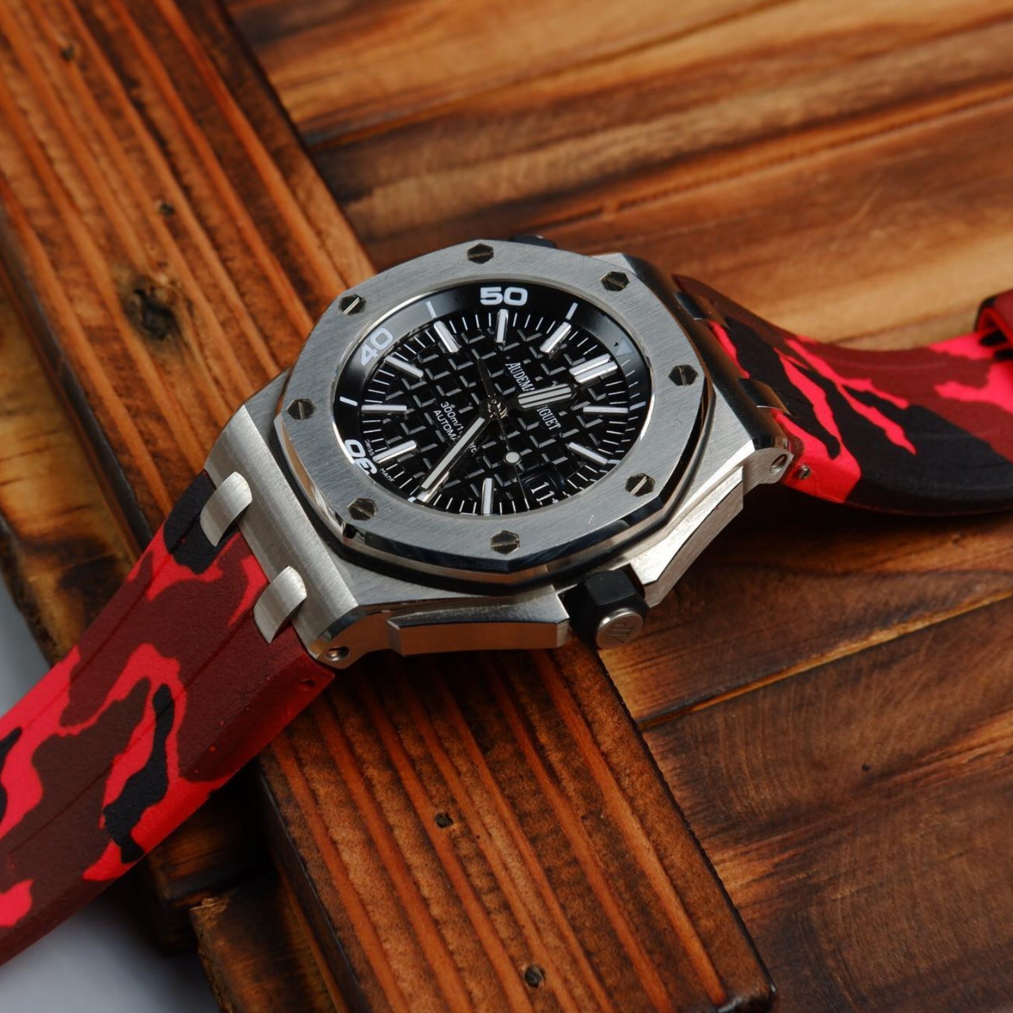 Kautschuk Armband - fur alle AP Offshore Diver - Rot Camo - Helvetus DE