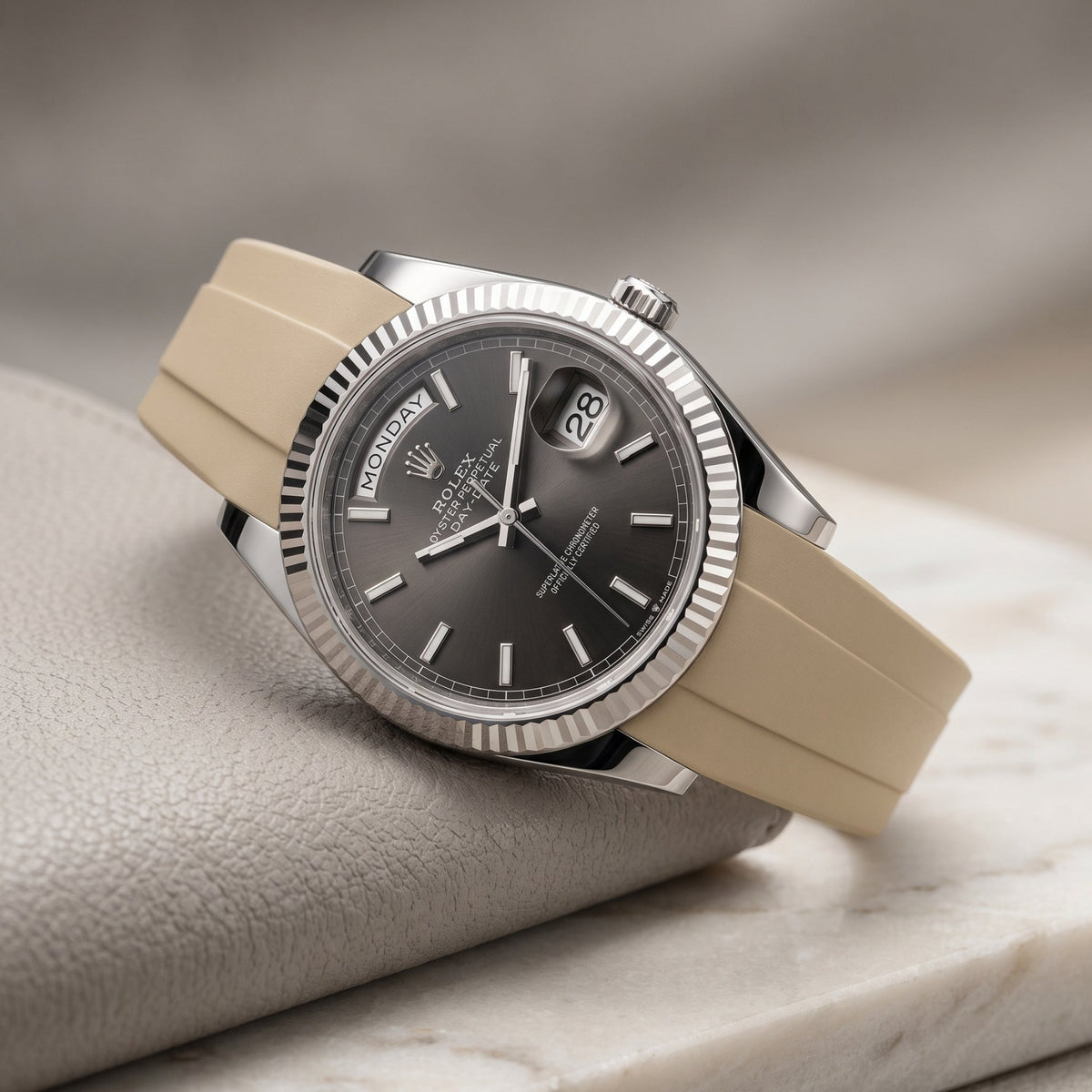 Kautschukarmband für Rolex Day-Date 40mm – Beige - Helvetus