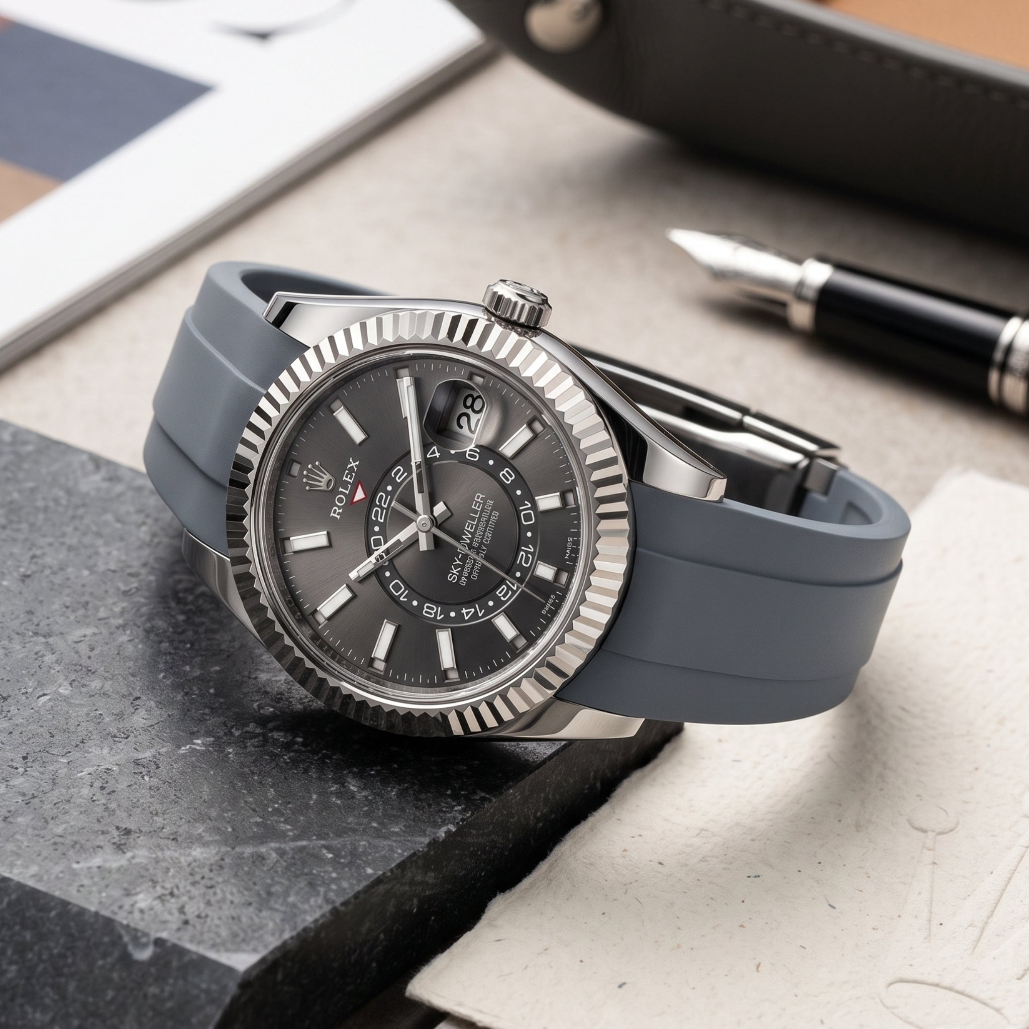 Faltschliesse Kautschukarmband für Rolex Sky-Dweller – Grau - Helvetus
