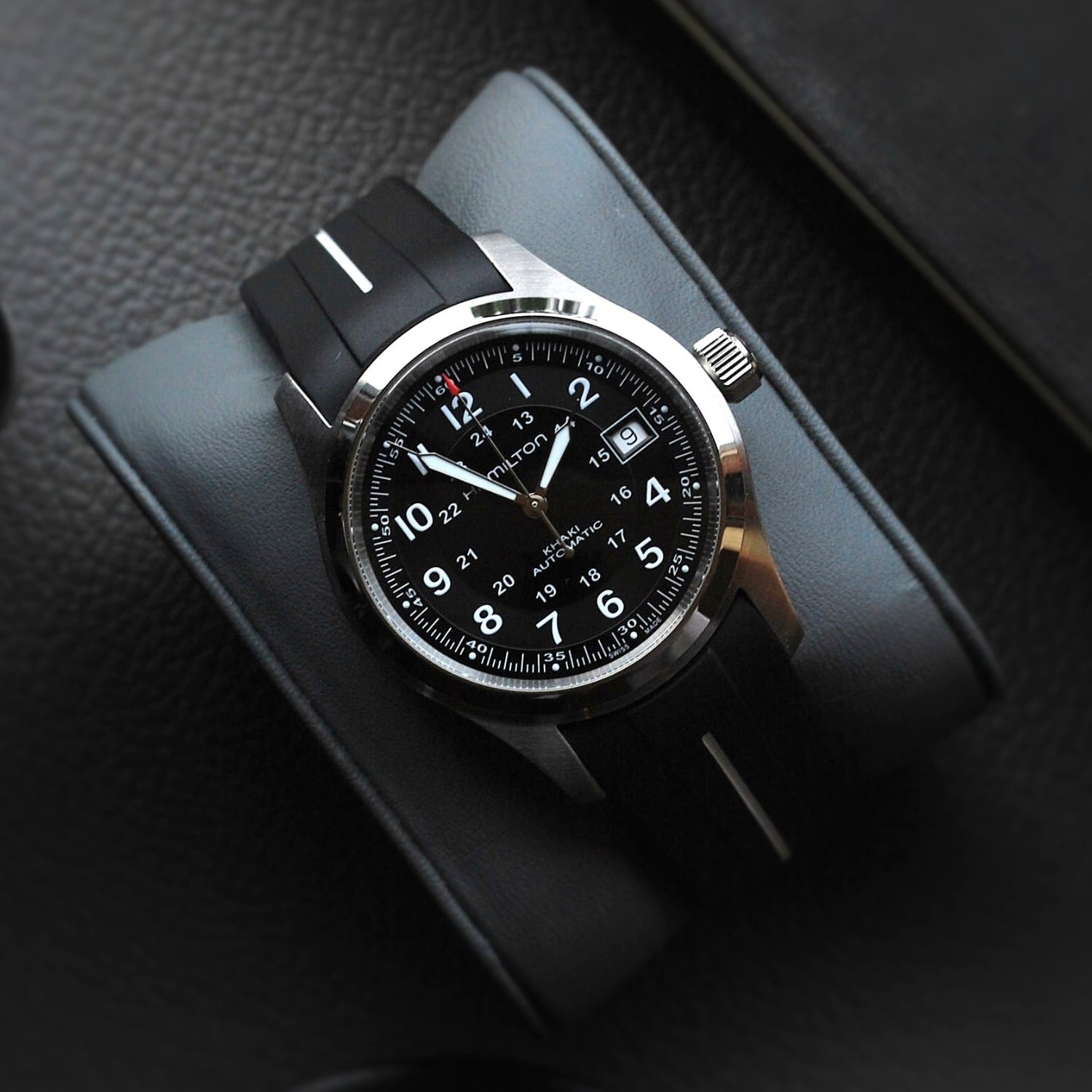 Kautschukarmband für Hamilton Khaki Field (38mm/40mm/42mm) - Schwarz/Weiss LuxLine® - Helvetus DE